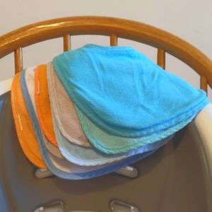 Green sprouts bibs lot